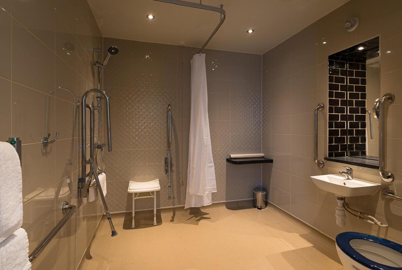 Admiral Of The Humber Wetherspoon Kingston upon Hull Exteriér fotografie
